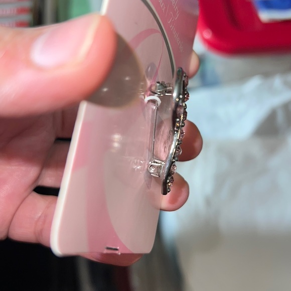 Breast Cancer Ribbon Pin - Picture 4 of 5